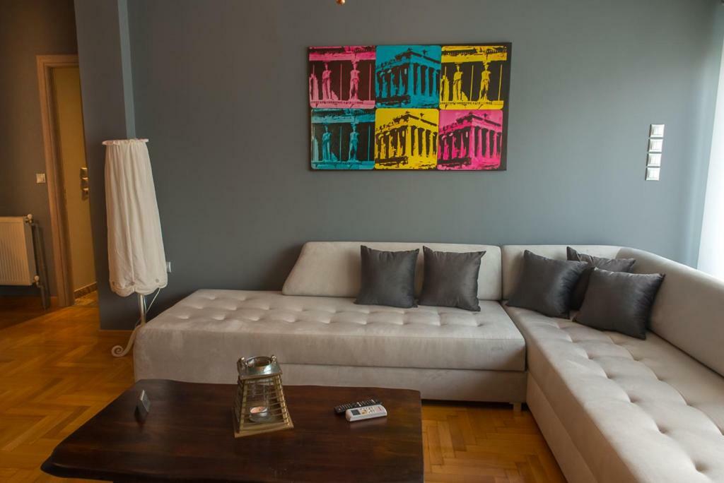 Apartamento Modern & Stylish Apt At The Heart Of Atenas Exterior foto