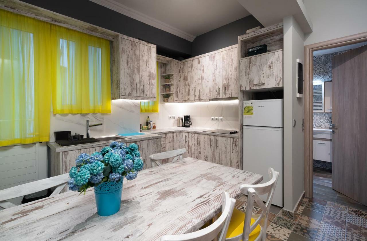 Apartamento Modern & Stylish Apt At The Heart Of Atenas Exterior foto