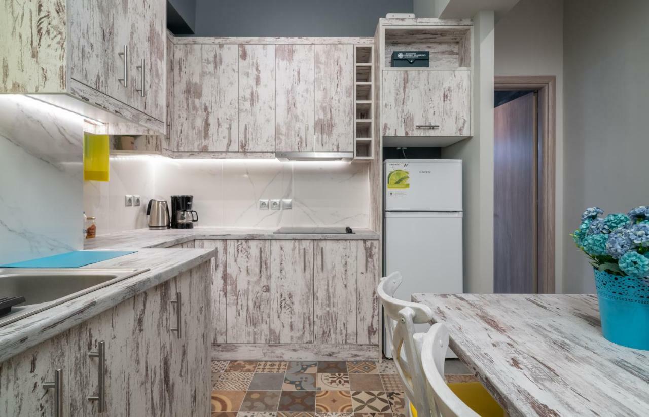 Apartamento Modern & Stylish Apt At The Heart Of Atenas Exterior foto