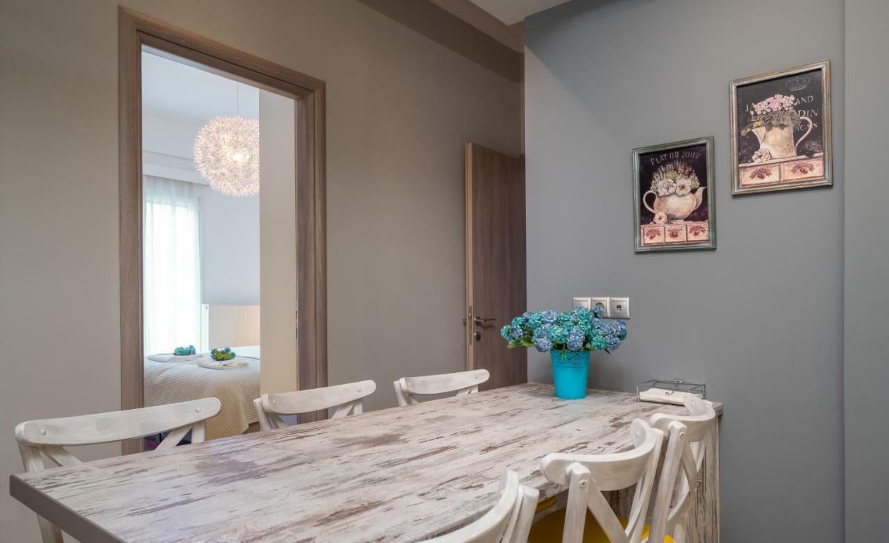 Apartamento Modern & Stylish Apt At The Heart Of Atenas Exterior foto
