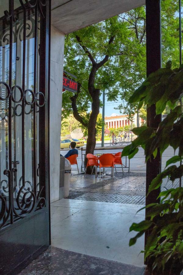 Apartamento Modern & Stylish Apt At The Heart Of Atenas Exterior foto