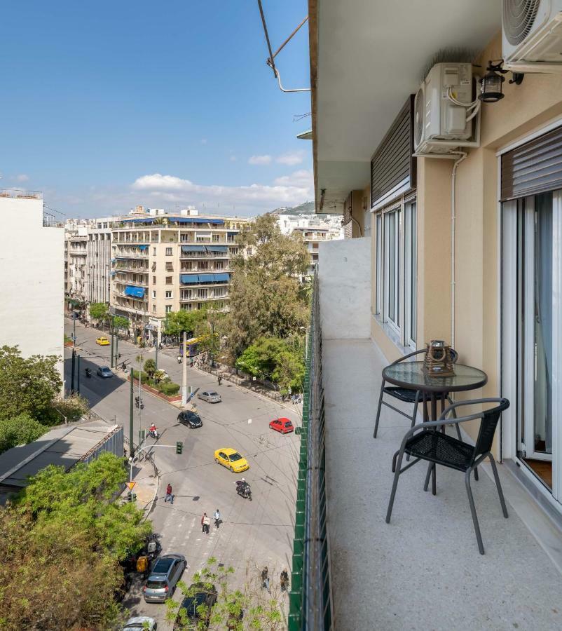 Apartamento Modern & Stylish Apt At The Heart Of Atenas Exterior foto