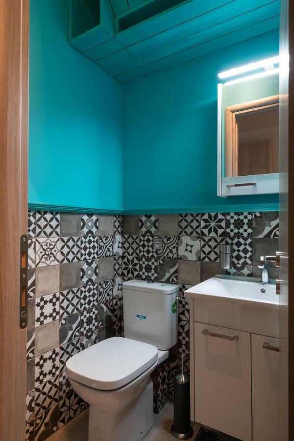 Apartamento Modern & Stylish Apt At The Heart Of Atenas Exterior foto